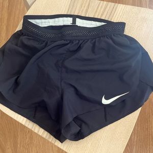 Nike Elite Split Shorts in Black - Super light